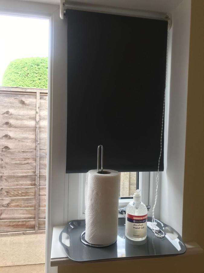 Studio-1-Staines/Heathrow/London-Own Entrance 외부 사진